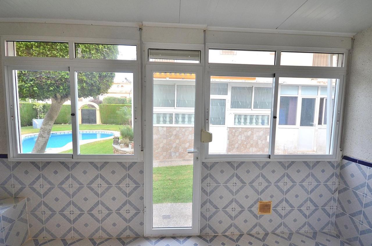 Agradable Adosado Con Piscina, Duchas Hidromasaje Vila Torrevieja Exterior foto