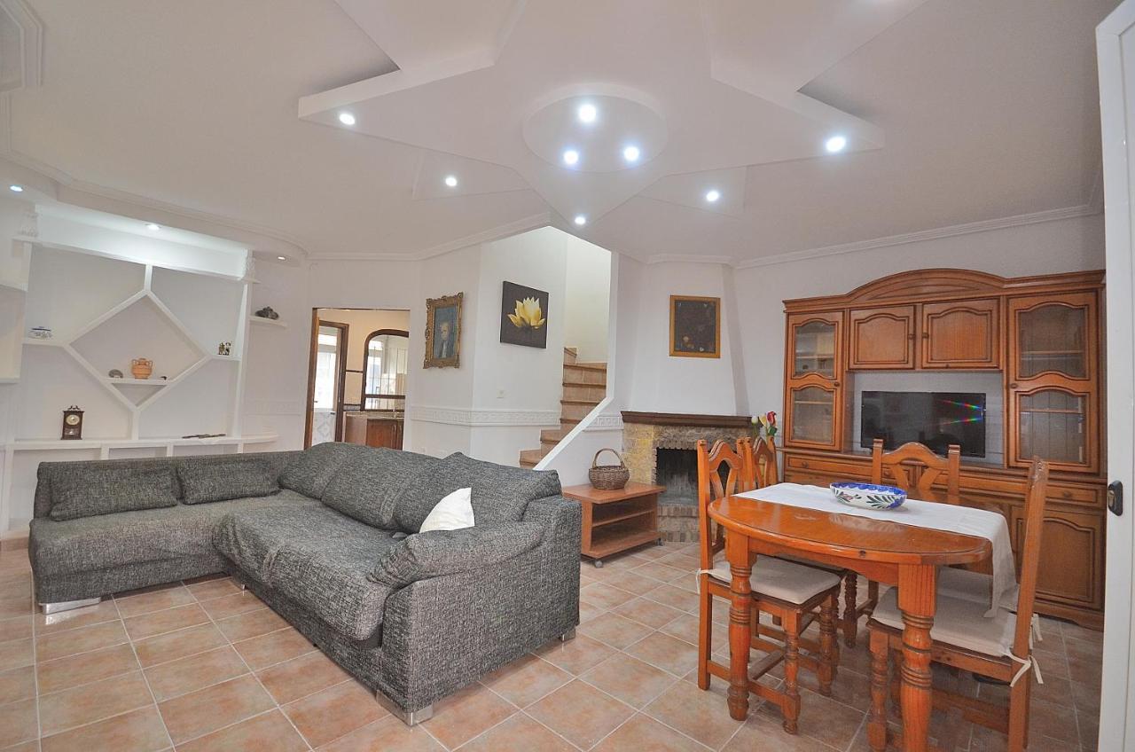 Agradable Adosado Con Piscina, Duchas Hidromasaje Vila Torrevieja Exterior foto