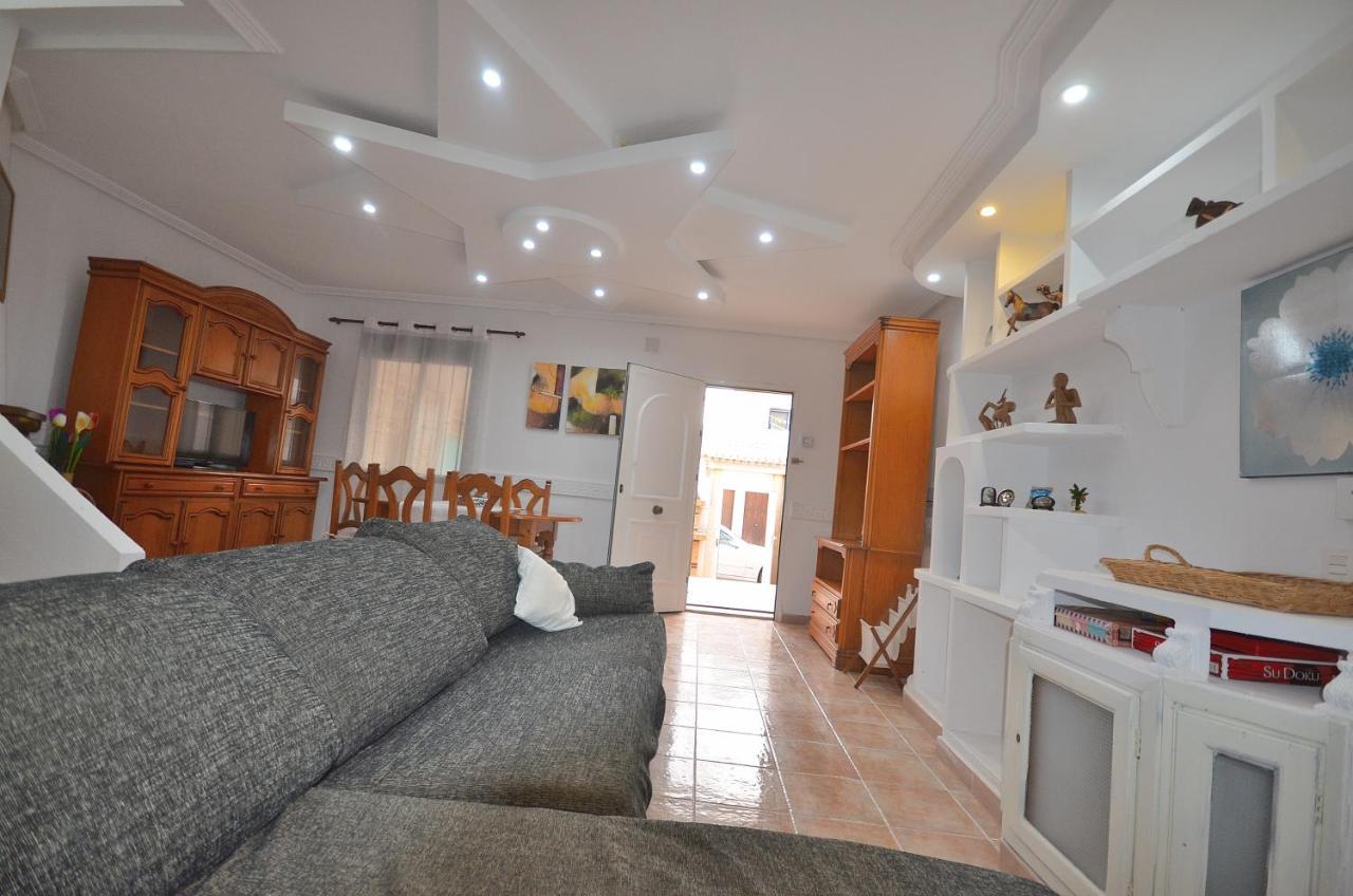 Agradable Adosado Con Piscina, Duchas Hidromasaje Vila Torrevieja Exterior foto