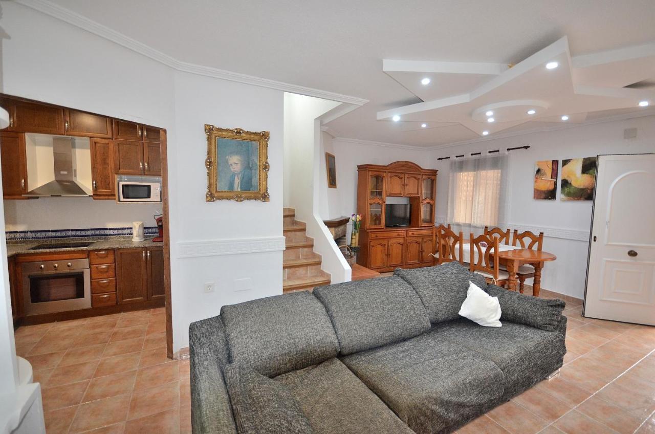 Agradable Adosado Con Piscina, Duchas Hidromasaje Vila Torrevieja Exterior foto