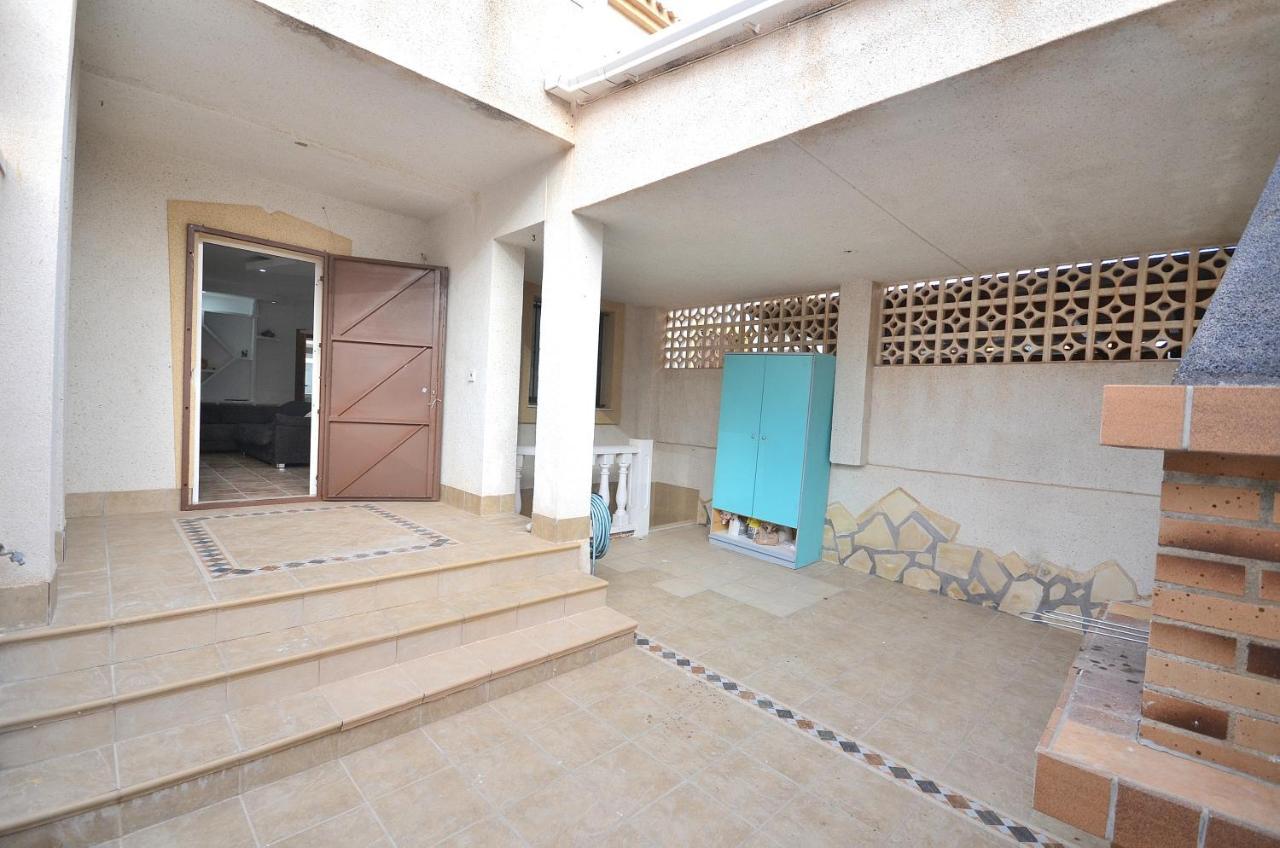 Agradable Adosado Con Piscina, Duchas Hidromasaje Vila Torrevieja Exterior foto